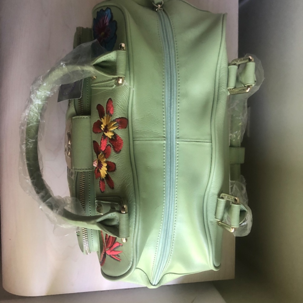 Sale! New Sharif Celadon Green Genuine Leather Embroidered Floral Bag - Picture 13 of 13